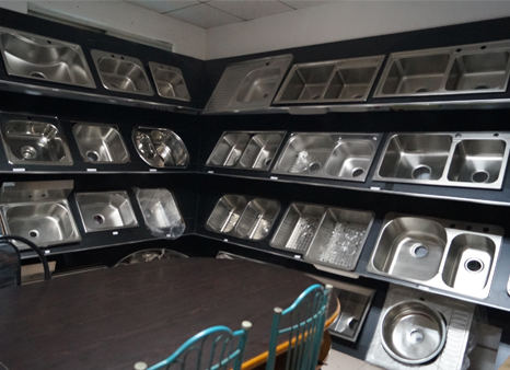 Single Bowl And Double Bowl Sink Showroom